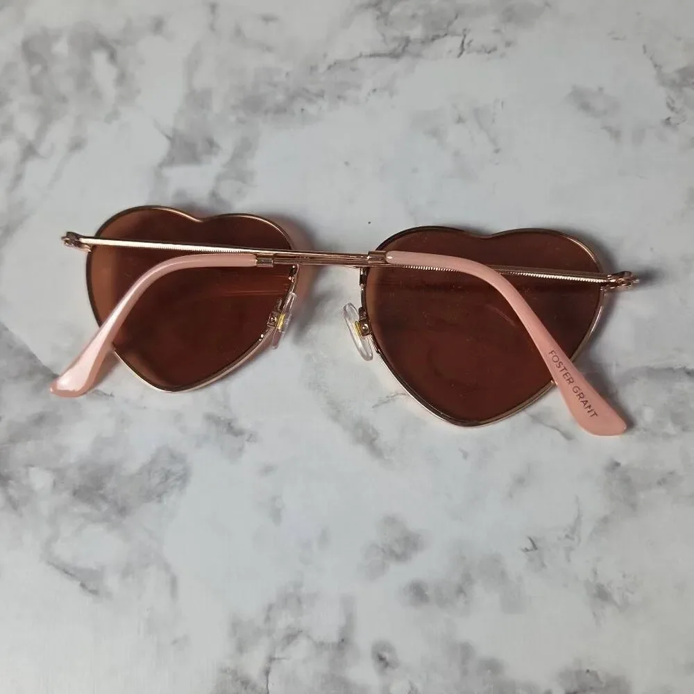 Foster Grant Heart Sunglasses‎